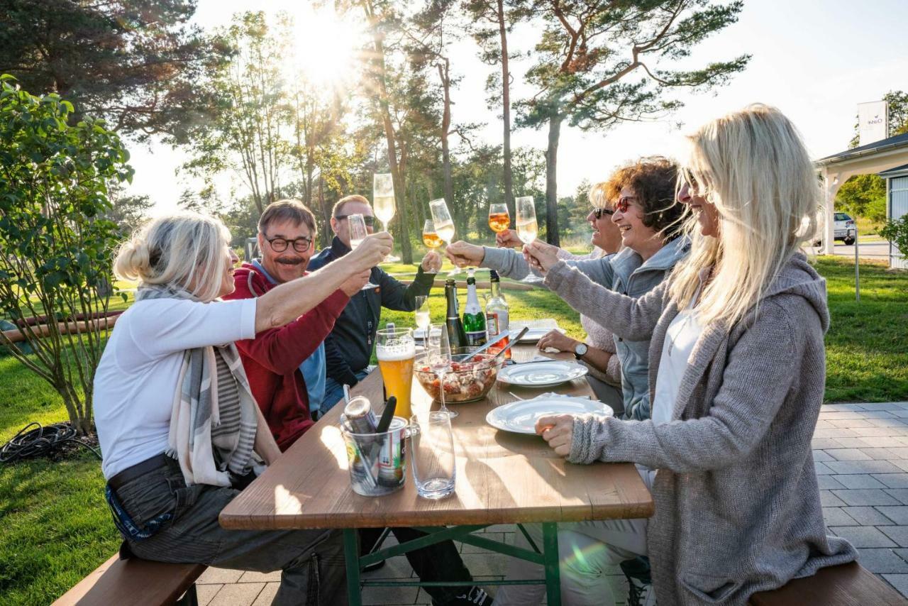 Terrassenwohnung "Haffparadies" - Oase Am Haff Garz  المظهر الخارجي الصورة